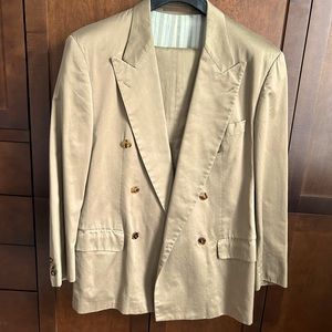 Hugo Boss Men’s suit